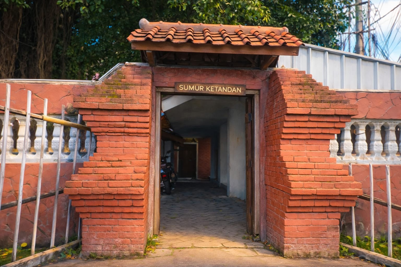 SALAH SATU SUMUR KERAMAT DI KOTA CIREBON : SUMUR KETANDAN
